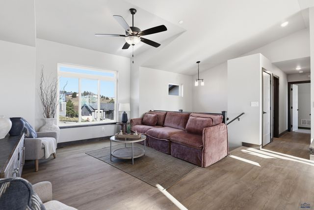 1125 PINNACLE CT, Rapid City, SD 57701