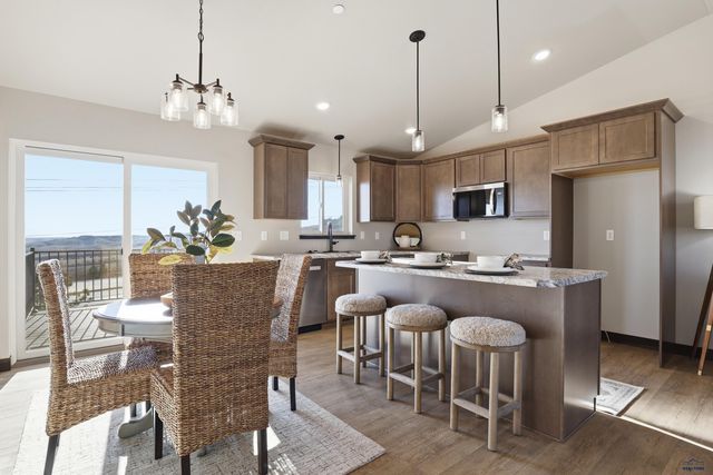 1125 PINNACLE CT, Rapid City, SD 57701