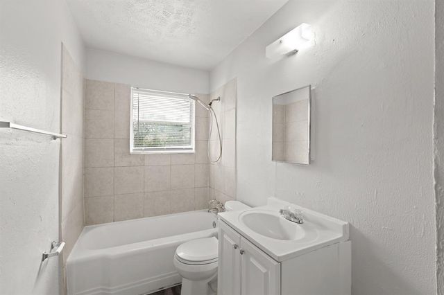 6314 Crestville Street, Houston, TX 77033