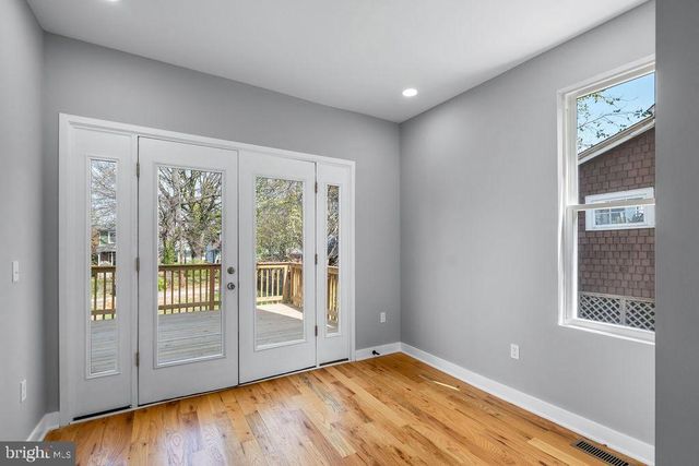 2316 MONROE ST NE, Washington, DC 20018