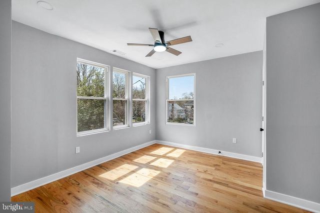 2316 MONROE ST NE, Washington, DC 20018