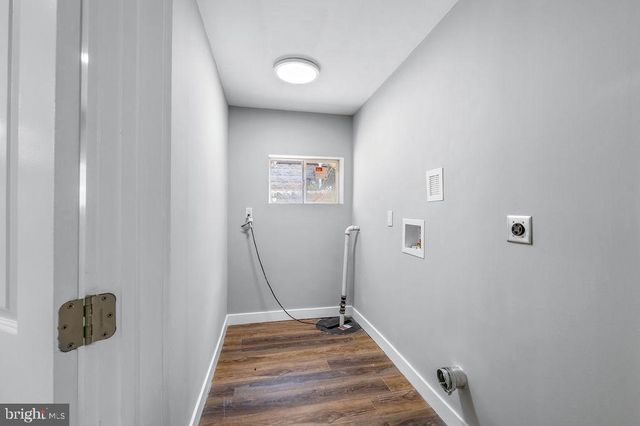2316 MONROE ST NE, Washington, DC 20018