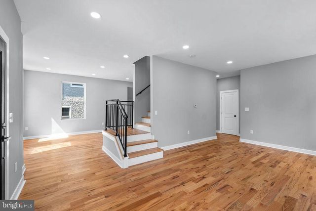 2316 MONROE ST NE, Washington, DC 20018