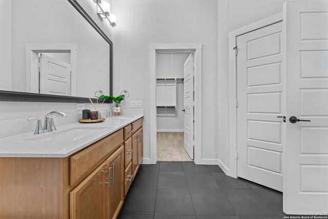 5843 Whitby Rd Unit 6, San Antonio, TX 78240