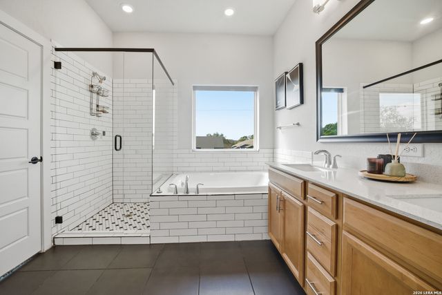 5843 Whitby Rd Unit 6, San Antonio, TX 78240