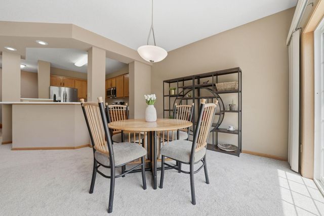 944 Fairfield Way, Minnetonka, MN 55305