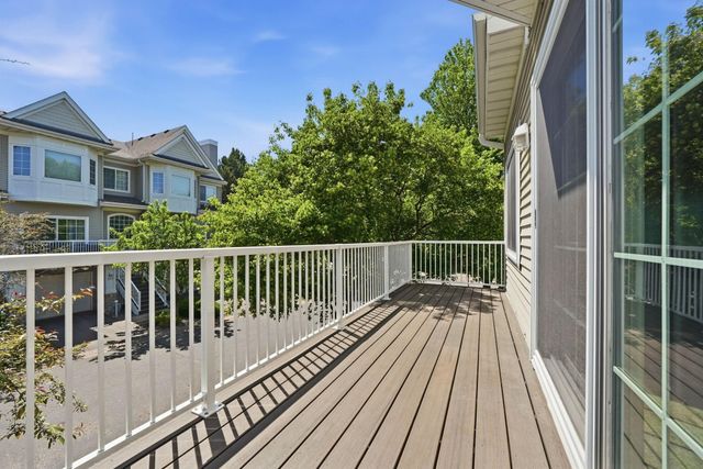 944 Fairfield Way, Minnetonka, MN 55305