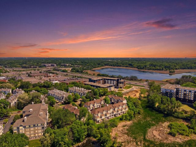 944 Fairfield Way, Minnetonka, MN 55305