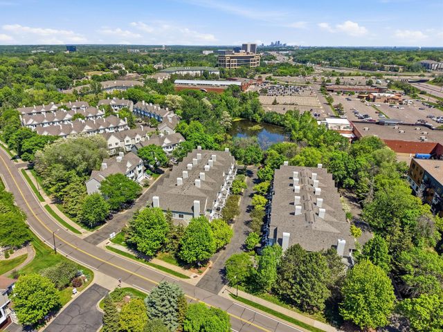 944 Fairfield Way, Minnetonka, MN 55305