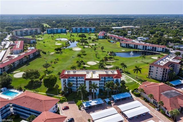 5 High Point CIR W # 209, Naples, FL 34103