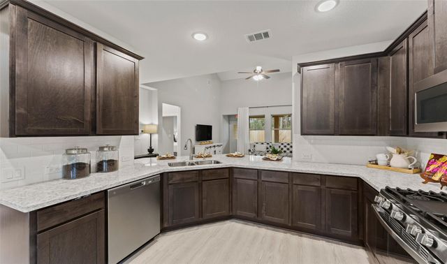 18642 Christine Elizabeth Lane, New Caney, TX 77357