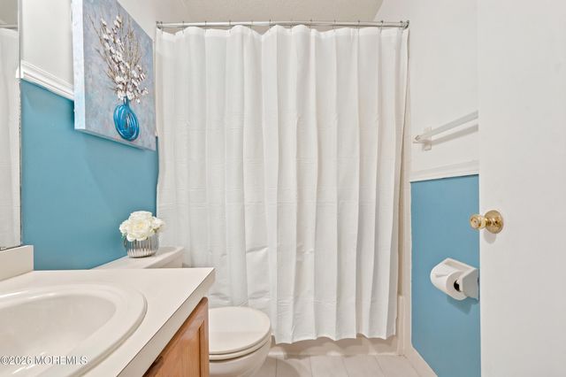 3104 Norma Place 3104, Toms River, NJ 08755