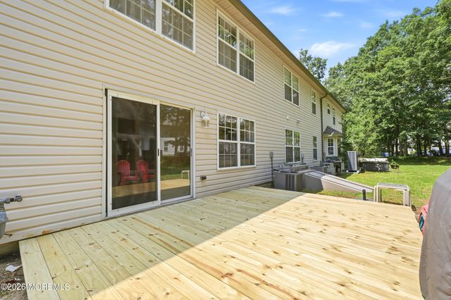 3104 Norma Place 3104, Toms River, NJ 08755