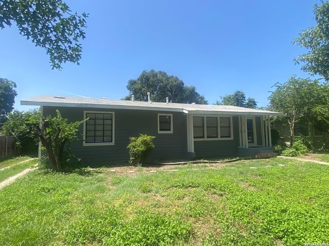 308 Larchmont Dr, San Antonio, TX 78209
