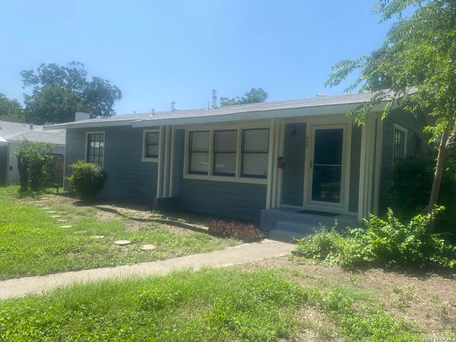 308 Larchmont Dr, San Antonio, TX 78209