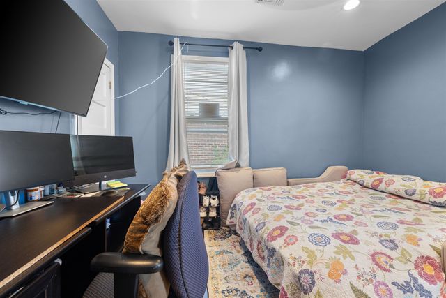 4303 KENNEDY BLVD, North Bergen, NJ 07047