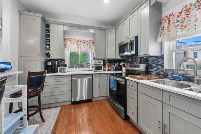 4303 KENNEDY BLVD, North Bergen, NJ 07047