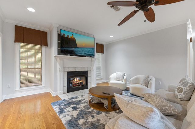 12 Classic Woods Dr., Hattiesburg, MS 39402