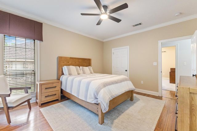 12 Classic Woods Dr., Hattiesburg, MS 39402