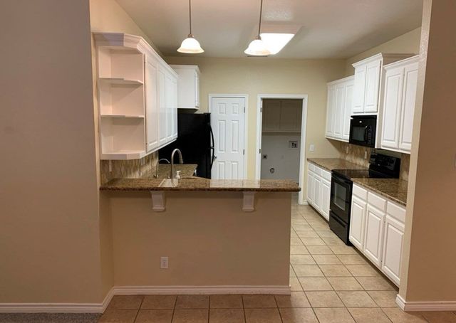 1502 W 18th St, Odessa, TX 79763