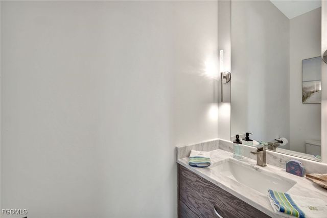 1044 Fish Crow RD, Sanibel, FL 33957