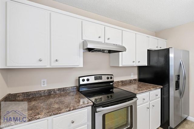 1033 Barley Drive, Hinesville, GA 31313