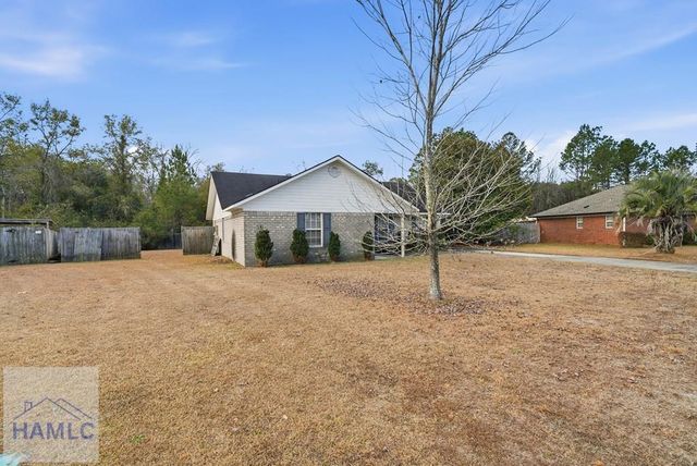 1033 Barley Drive, Hinesville, GA 31313