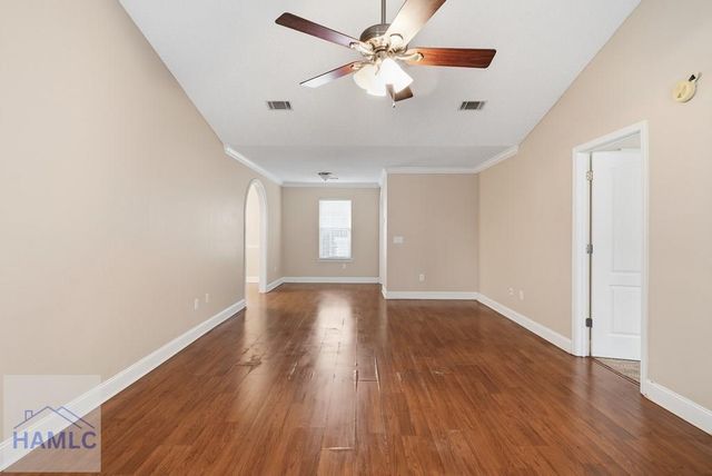 1033 Barley Drive, Hinesville, GA 31313