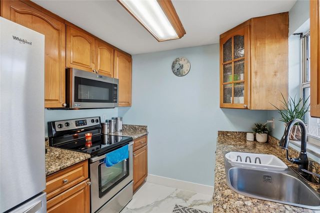 113 W NORTH STREET, Tampa, FL 33604