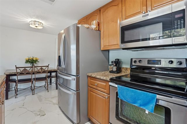 113 W NORTH STREET, Tampa, FL 33604