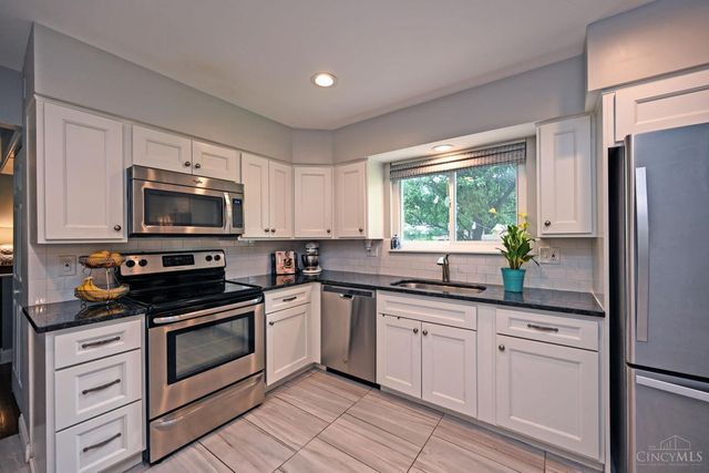 8616 Linderwood Lane, Anderson Twp, OH 45255