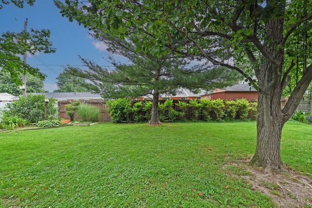 8616 Linderwood Lane, Anderson Twp, OH 45255