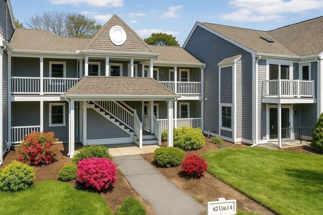 100 Fletcher Ln G, Brewster, MA 02631
