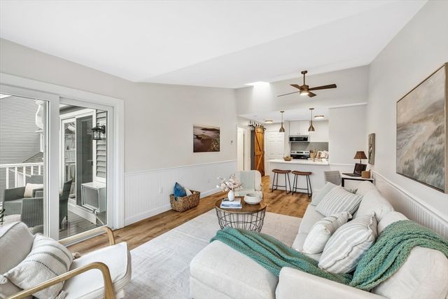 100 Fletcher Ln G, Brewster, MA 02631
