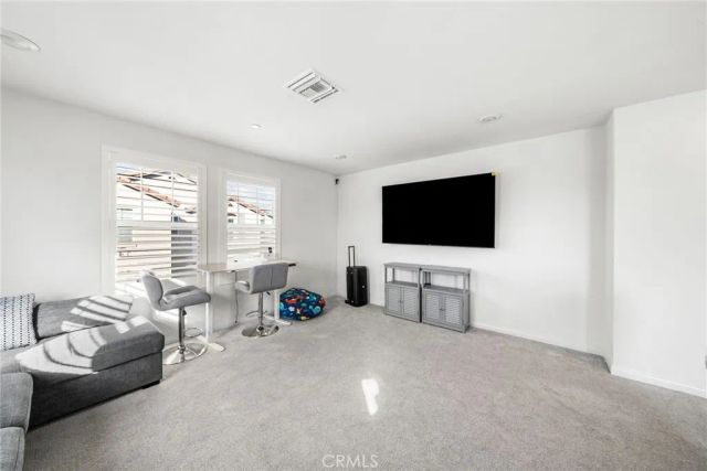 16057 Tanzinite, Chino, CA 91708