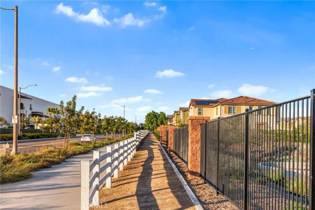 16057 Tanzinite, Chino, CA 91708