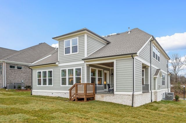 7295 Woodruff Dr, Fairview, TN 37062