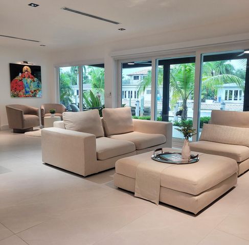 2537 SE 10TH Court, Pompano Beach, FL 33062