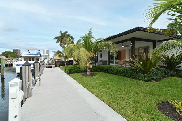 2537 SE 10TH Court, Pompano Beach, FL 33062