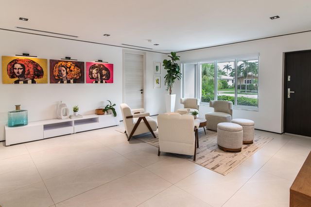 2537 SE 10TH Court, Pompano Beach, FL 33062