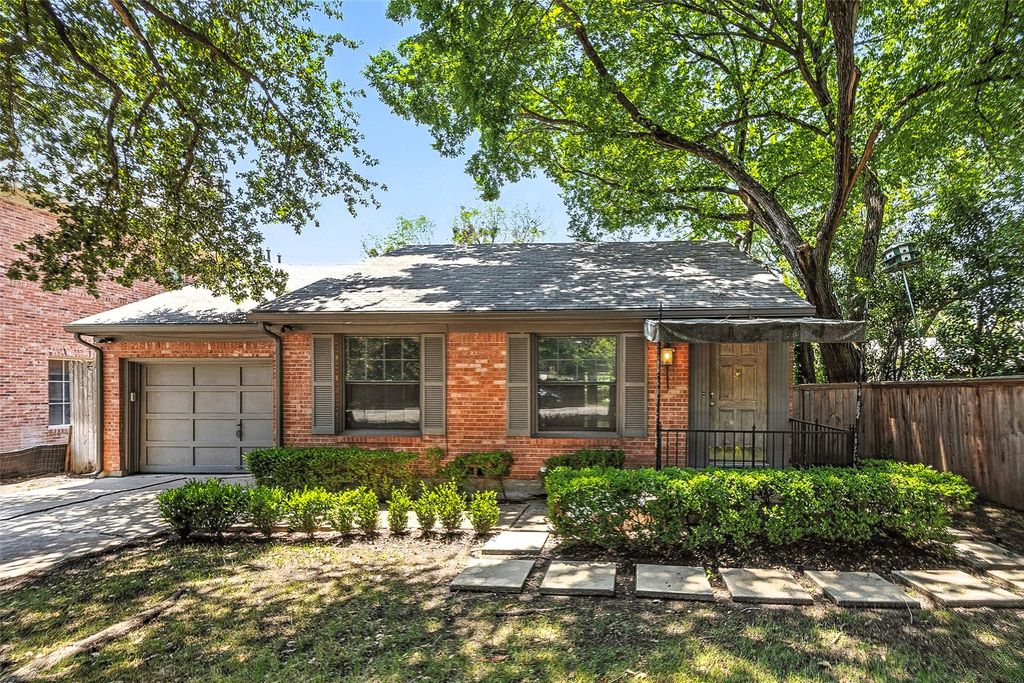 4809 Washburn Avenue, Fort Worth, TX 76107