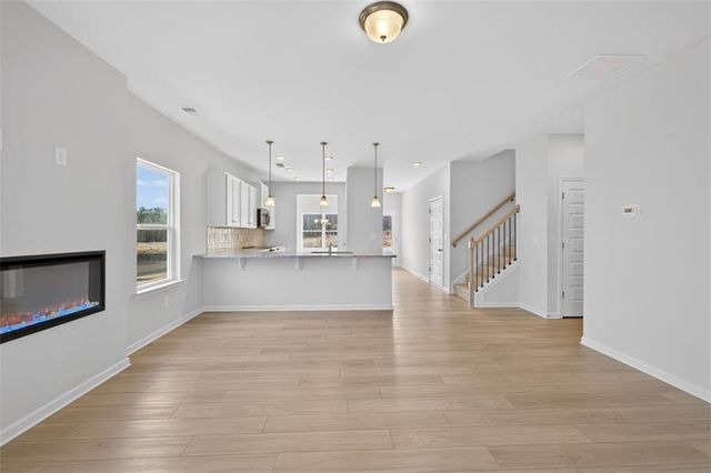 173 Thedford Drive, Hoschton, GA 30548