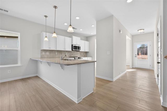 173 Thedford Drive, Hoschton, GA 30548