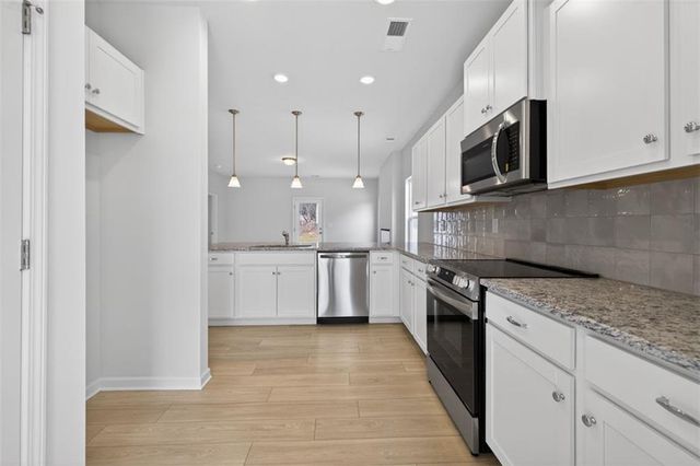 173 Thedford Drive, Hoschton, GA 30548