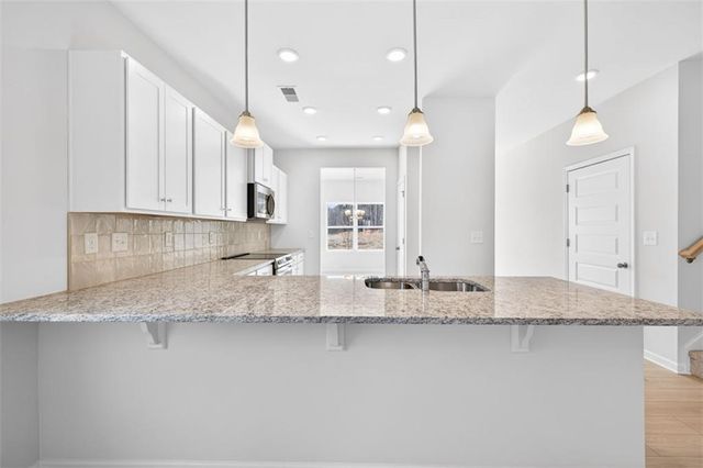 173 Thedford Drive, Hoschton, GA 30548