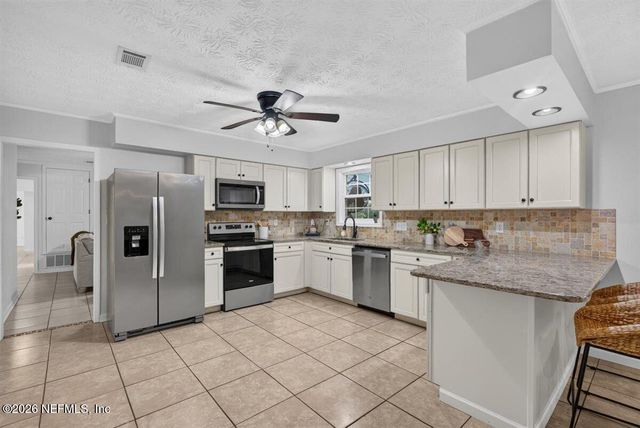 3621 COUNTY ROAD 215, Middleburg, FL 32068