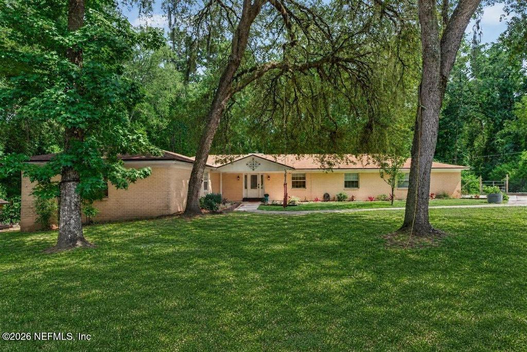 3621 COUNTY ROAD 215, Middleburg, FL 32068