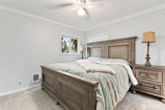 111 E Cindy Road, Centralia, WA 98531