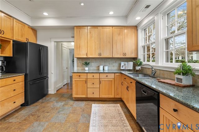 3916 Wythe Ave, Richmond, VA 23221