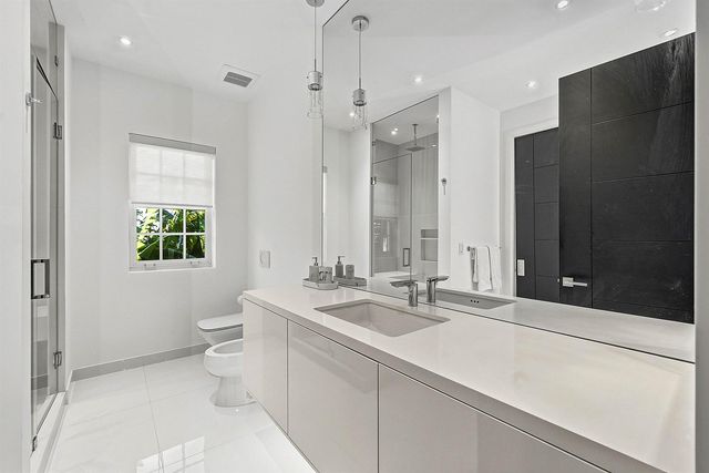 157 Peruvian Avenue, Palm Beach, FL 33480